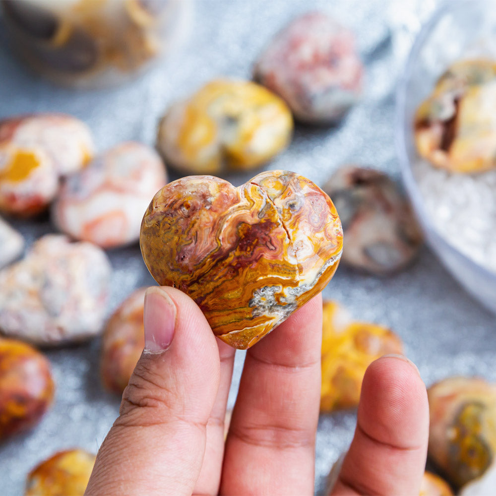 REIKICRYSTAL Crazy Lace Agate Heart