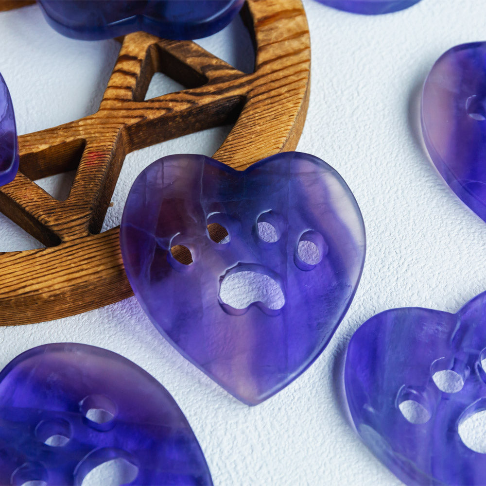 REIKICRYSTAL  Fluorite Heart With Devil's-claw