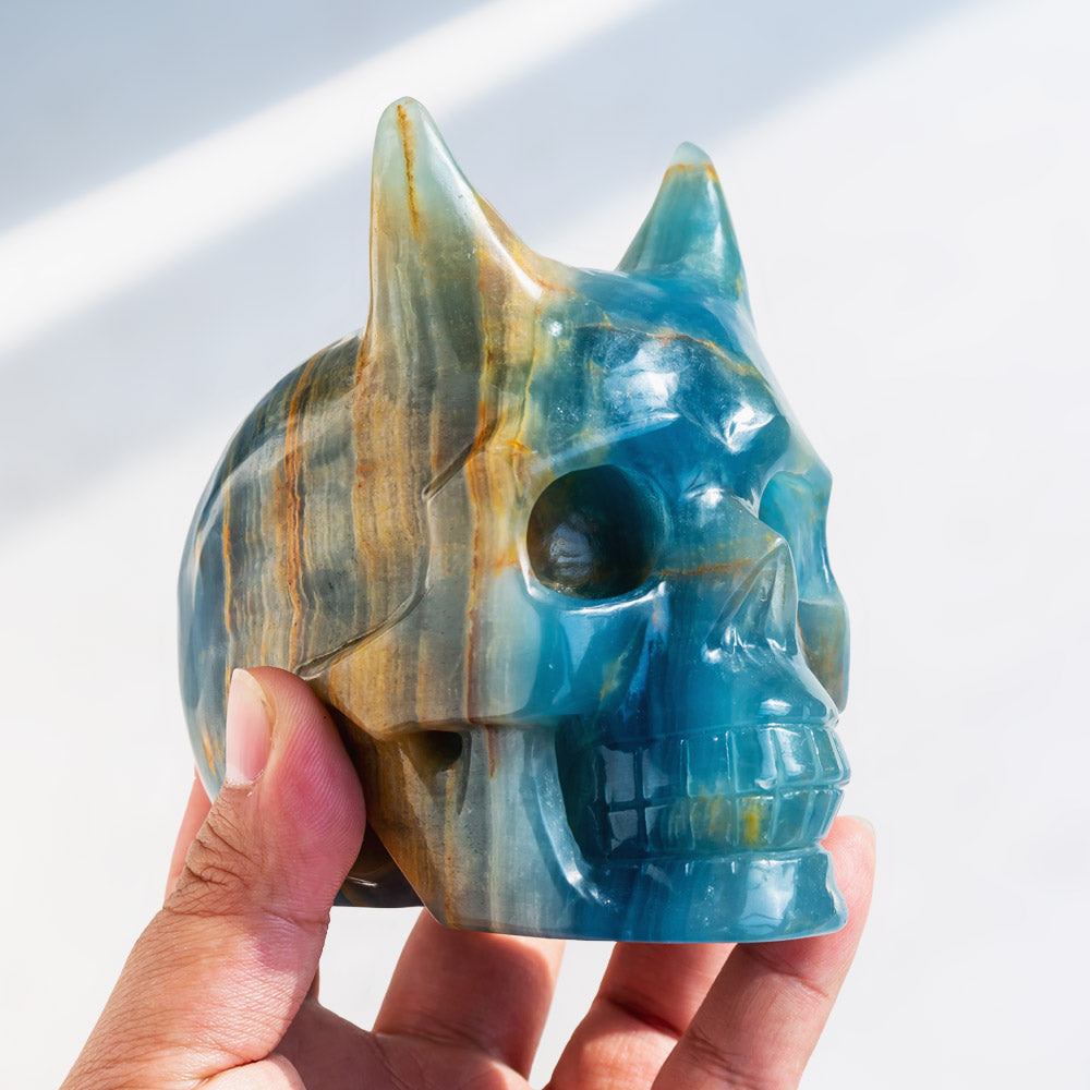 REIKICRYSTAL  Blue Onyx Skull