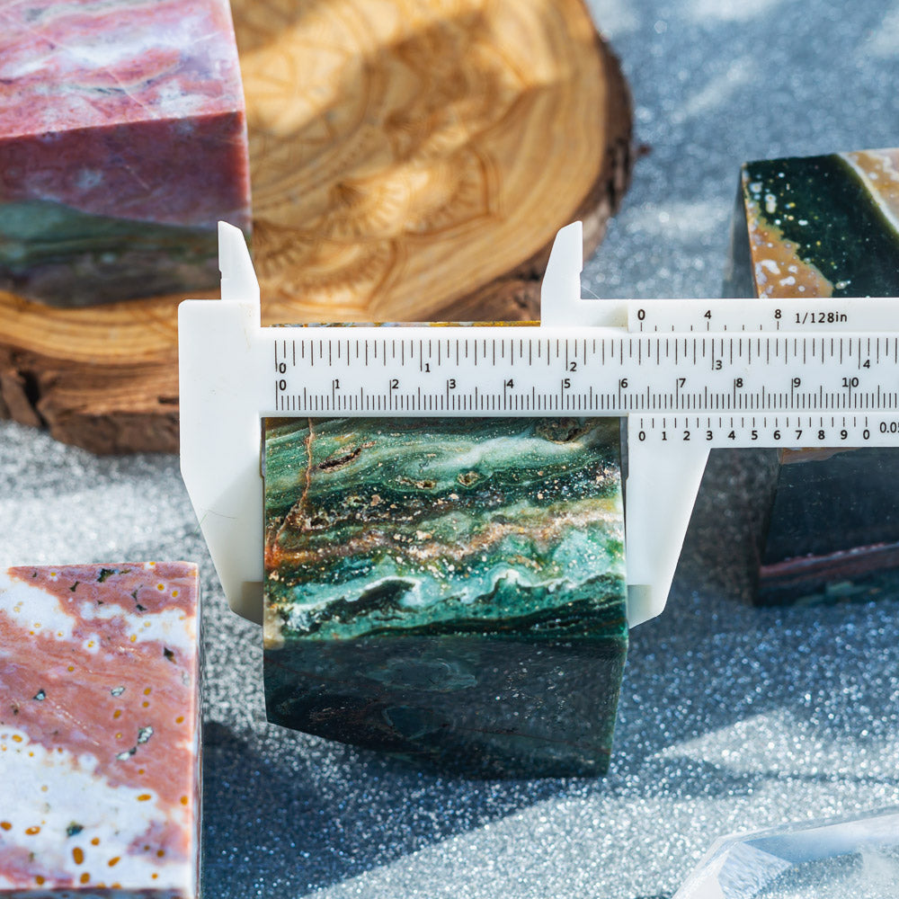 REIKICRYSTAL  Ocean Jasper Cube