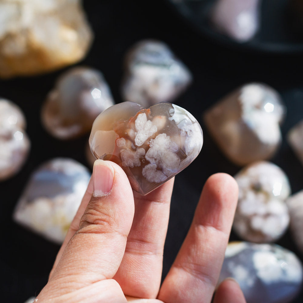 REIKICRYSTAL  Flower Agate Heart